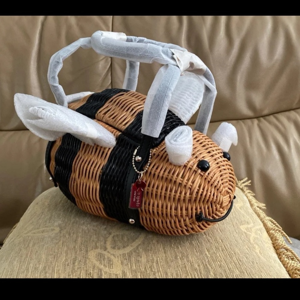 Kate Spade Wicker Bee Clutch